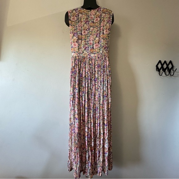 Vintage x Daiquiri Pink Tan Pleated V-Neck Maxi Sundress - Picture 3 of 8
